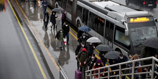 Kısıtlama sonrası İstanbul bildiğiniz gibi...