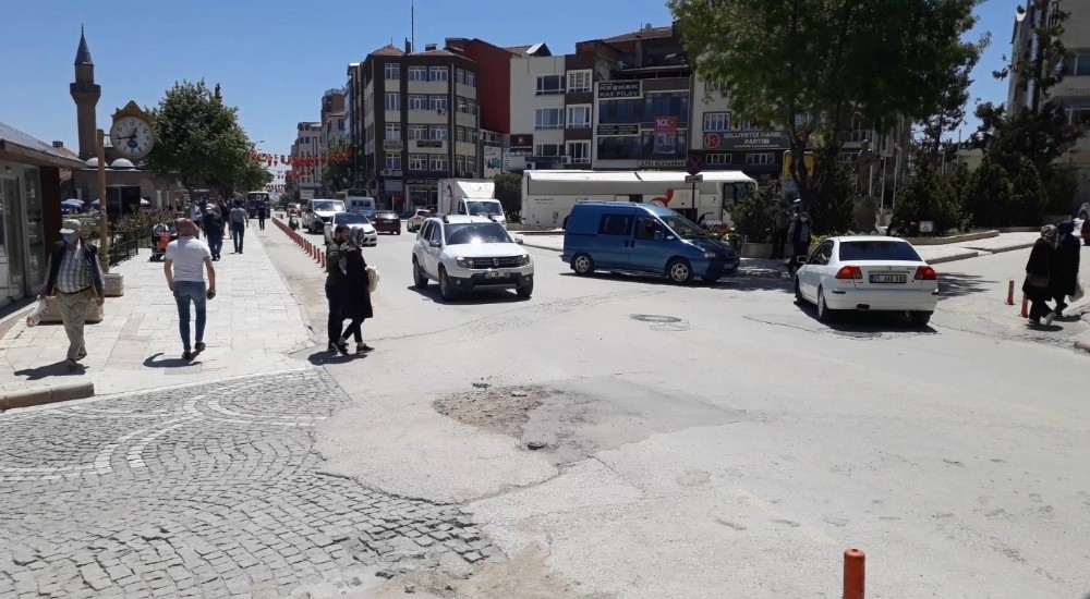 Kısıtlamanın ardından hayat normale döndü 