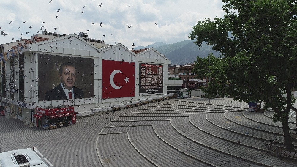 Kısıtlamanın son günü Bursa havadan görüntülendi 