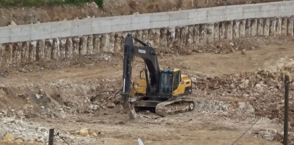 Kısıtlamaya rağmen Millet Bahçesi çalışmaları son sürat 