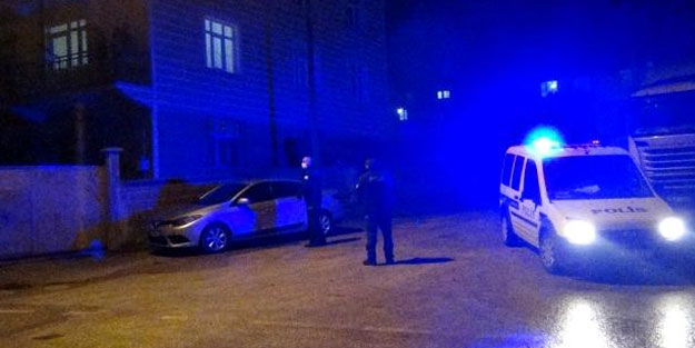 Kısıtlamaya uymayıp terör estirdiler! 3 polis yaralandı