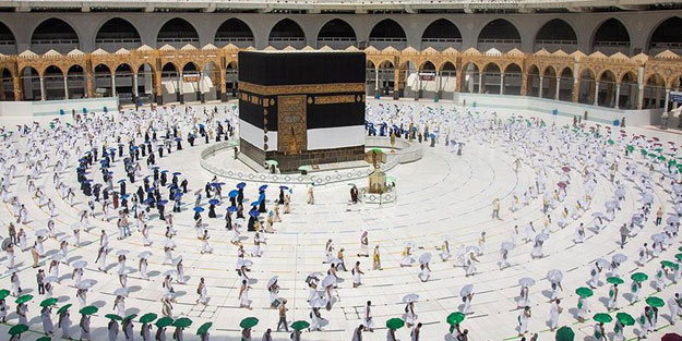 'Kisve-i Şerif' değiştirildi