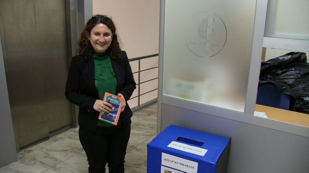 “Kitap Kumbarası’na, bir kitap da senden olsun” 