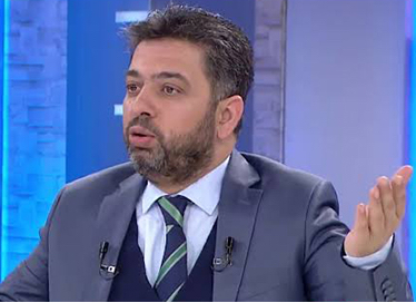 Kitle müsait! Kitle kitleyebildiğin kadar! Vay ağır tonajlı şaklaban vay! Telaşından kabız olmuş, çıkartabildiğini sosyal medyasından gösteriyor