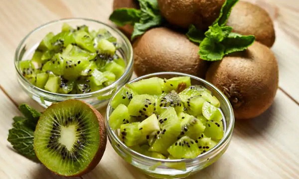 'Kivi' deyip geçmeyin! İşte, kivinin saymakla bitmeyen faydaları