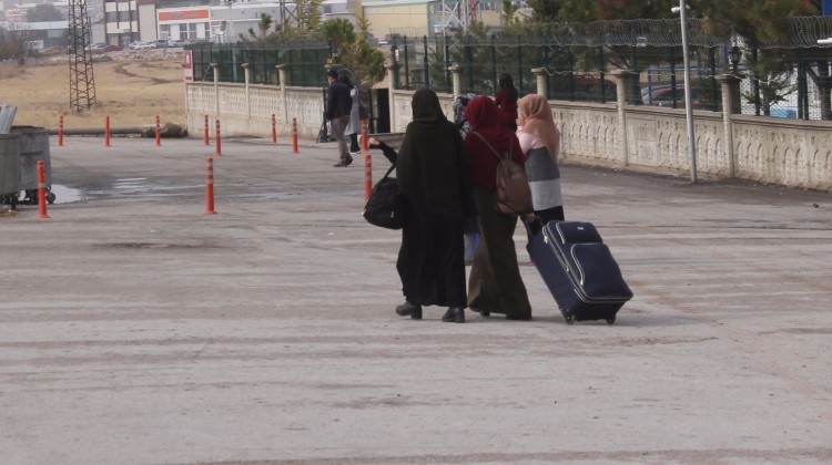 Kız yurdunda büyük korku! Polis bekliyor
