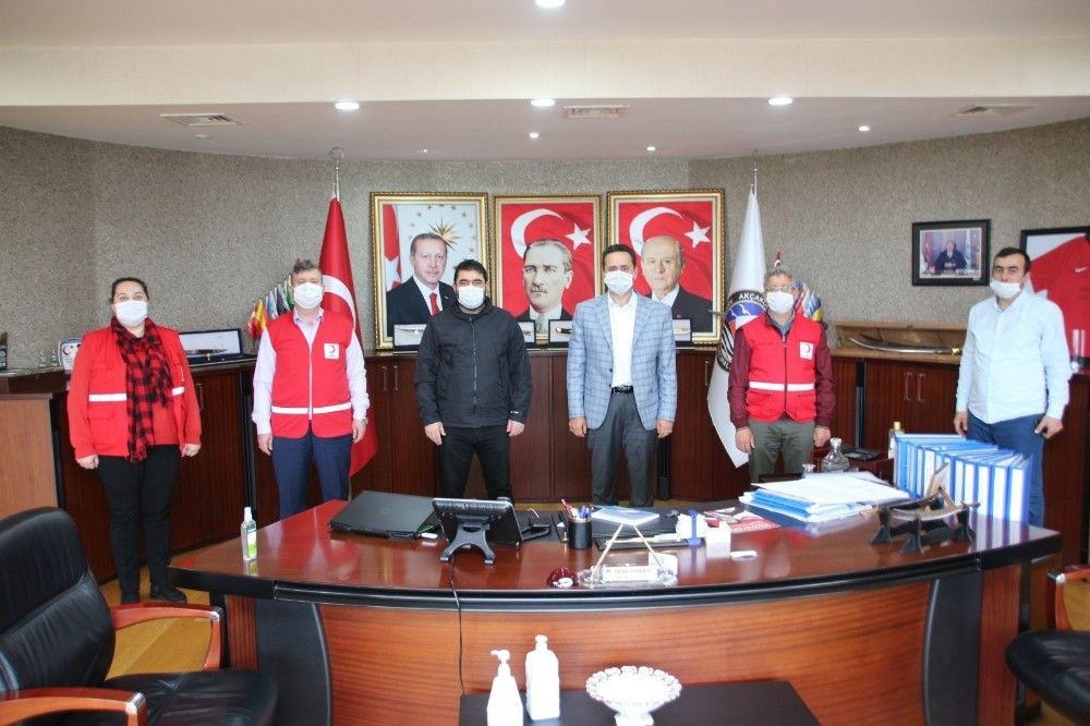 Kızılay başkanları Akçakoca belediyesini ziyaret etti 