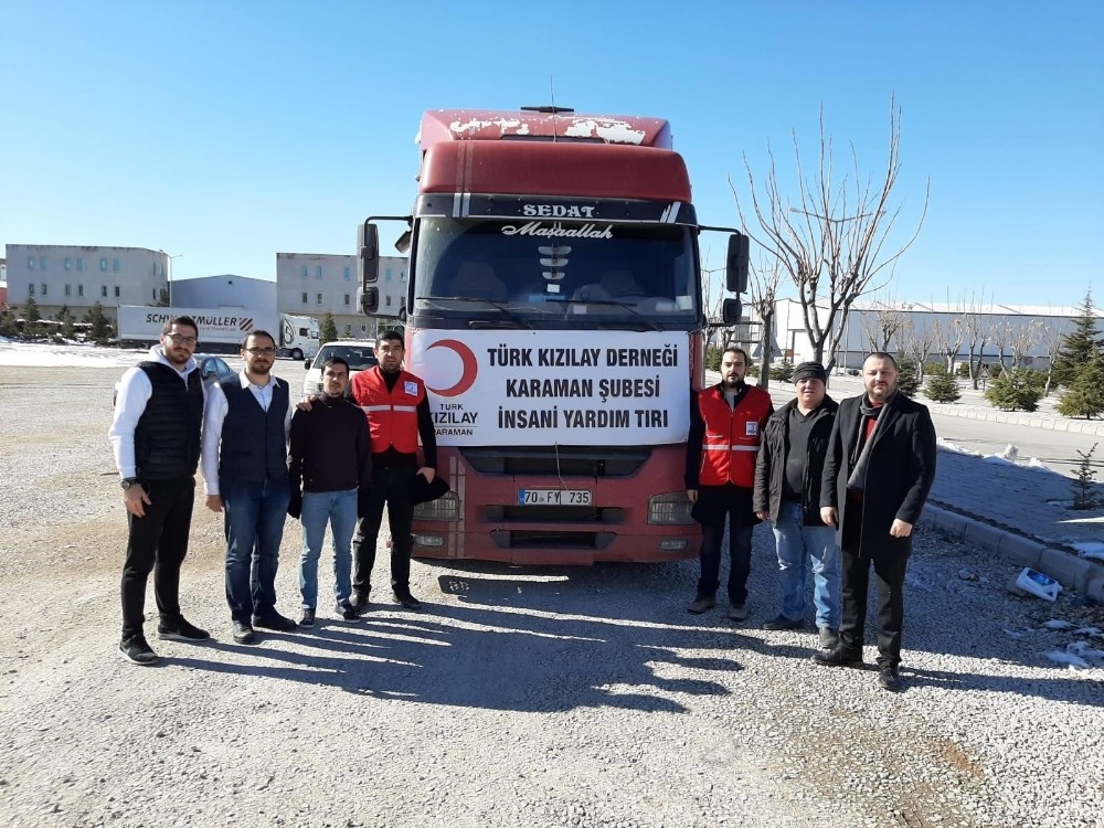 Kızılay Karaman Şubesi’nden Elazığ’a bir tır dolusu yardım 