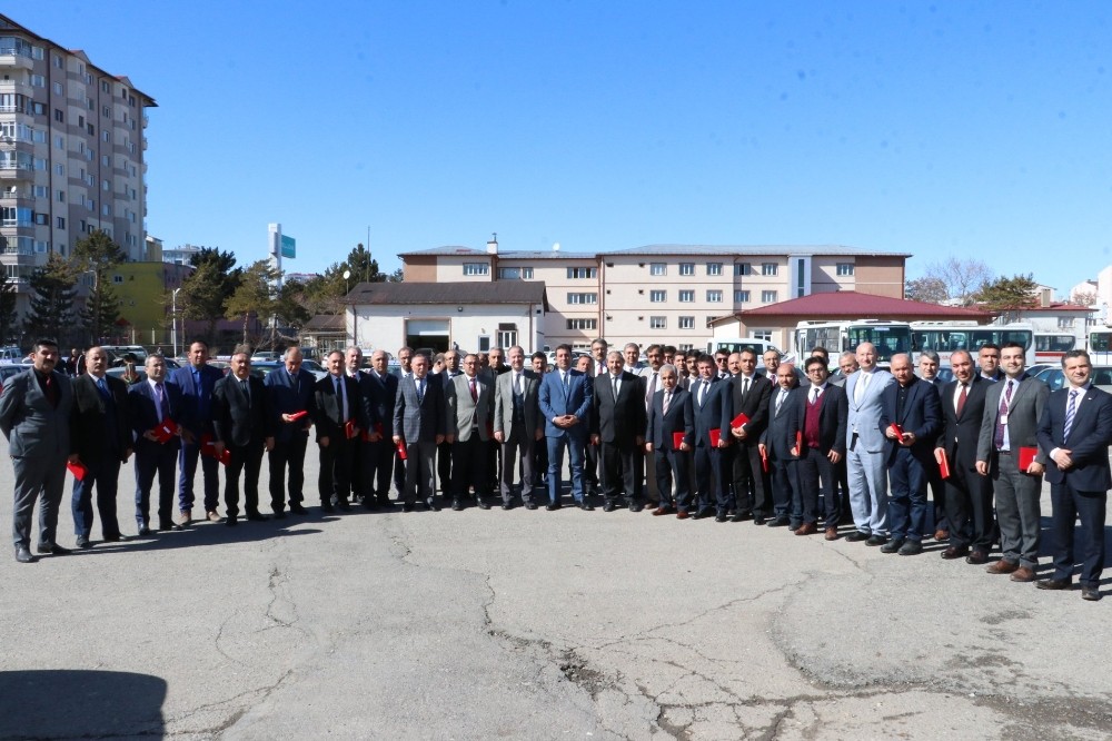 Kızılay’dan 40 okul müdürüne teşekkür plaketi 