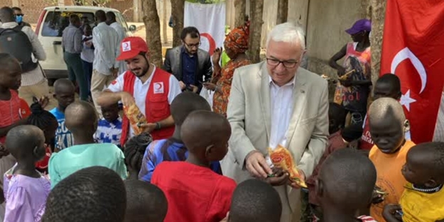 Kızılay'dan Güney Sudan'daki 870 aileye gıda yardımı