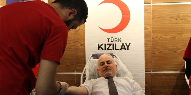 Kızılay'dan vatandaşlara koronavirüs çağrısı