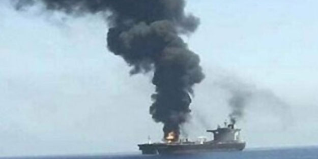 Kızıldeniz'de İngiliz gemisine saldırı