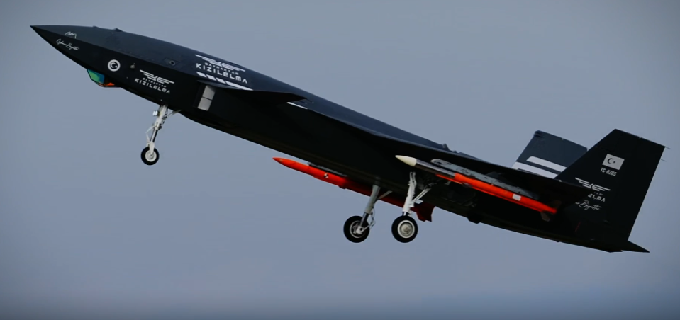 KIZILELMA gökyüzünde ezber bozdu: F-16’ya kilitlendi, simüle atışta Gökdoğan ile tam isabet