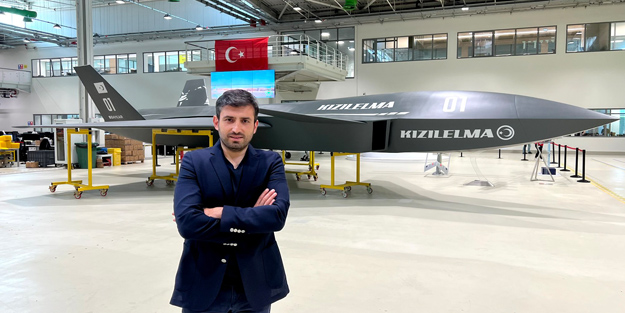 KIZILELMA'da gelişme! Selçuk Bayraktar 'ilk' diyerek duyurdu