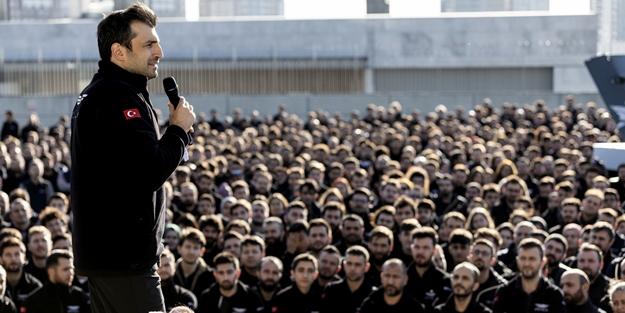 Kızılelma'nın ilk uçuşu Baykar'da kutlandı