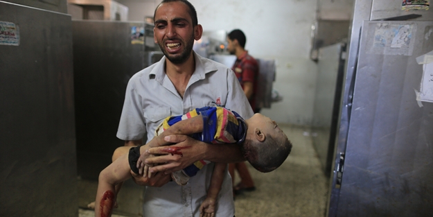 'Kızılhaç İsrail'e yardım ediyor'