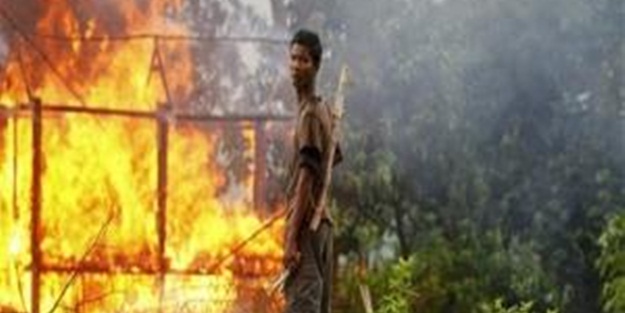 Kızılhaç konvoyuna saldırı