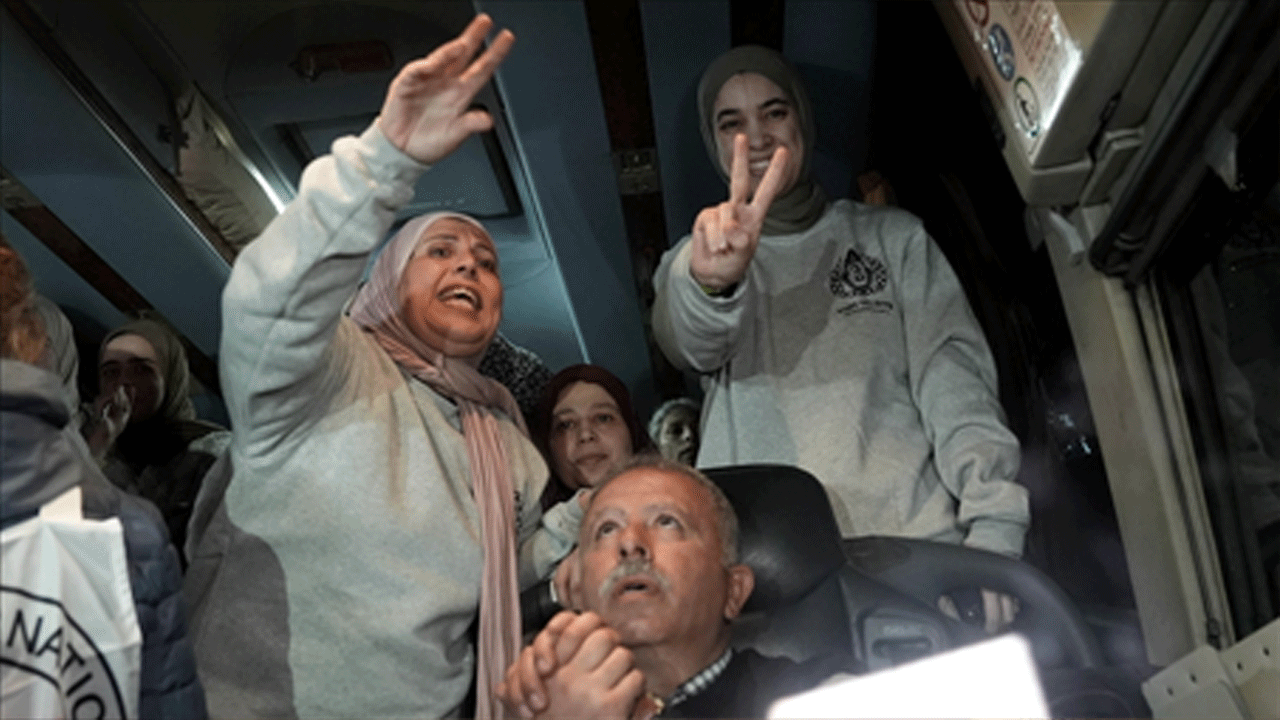 Kızılhaç’tan dikkat çeken açıklama! İsrail ve Filistin arasında büyük takas gerçekleşti