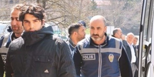 Kızınca itiraf etti: Soruları bana veren şerefsiz...