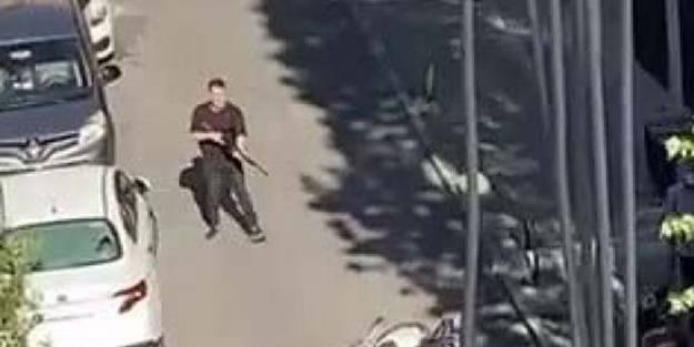 Kızını parka götüren babaya İstanbul'un göbeğinde maganda kurşunu!