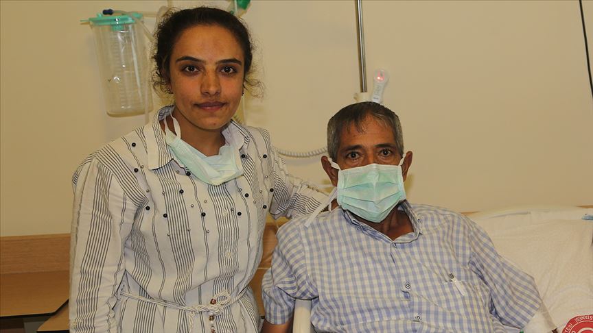 Kızının karaciğer dokusuyla sğlığına kavuştu