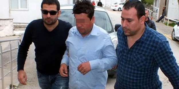 Kızların müstehcen fotoğraflarını çeken ahlaksız...