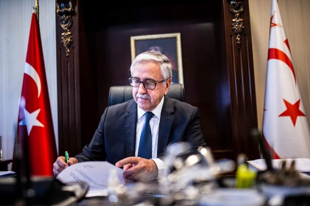 KKTC Cumhurbaşkanı Akıncı’dan Johnson’a tebrik 