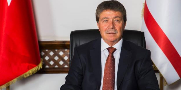 KKTC'de hükümeti kurma görevi Ünal Üstel'e verildi