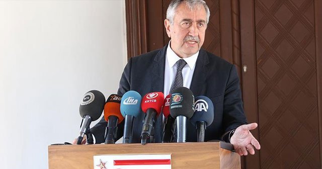 KKTC Cumhurbaşkanı Mustafa Akıncı İngiliz Bakan ile telefonda görüştü