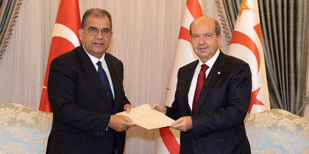 KKTC hükümeti neden istifa etti? KKTC başbakan kim?