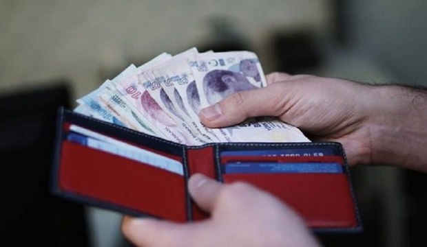 KKTC'de asgari ücret 2 bin 740 TL oldu