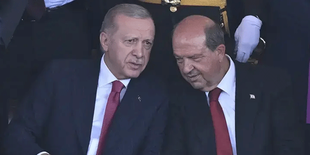 KKTC'de Cumhurbaşkanı Erdoğan'a duygulandıran hediye