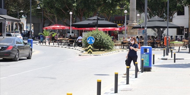 KKTC'de ev karantinası dönemi başlıyor