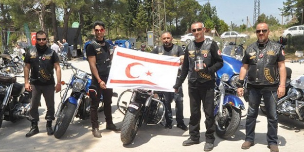 KKTC'de şehitlikten getirilen toprak Çanakkale'de