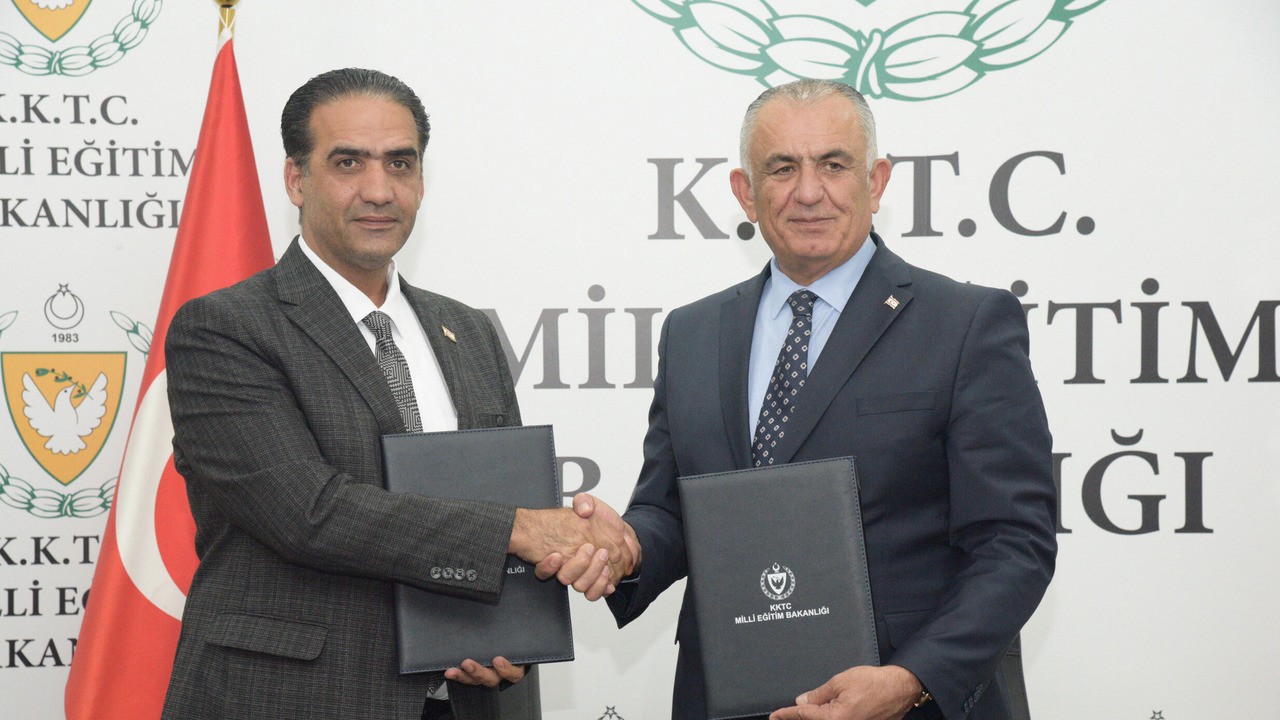 KKTC’de peş peşe ilan edildi: Yabancı uyruklu işçilere Türkçe kriteri getiriliyor!