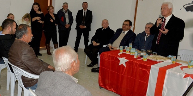 Türk bayrağına büyük saygısızlık!