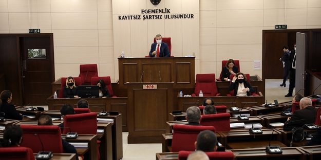 KKTC'de yeni koalisyon hükümeti güven oyu aldı