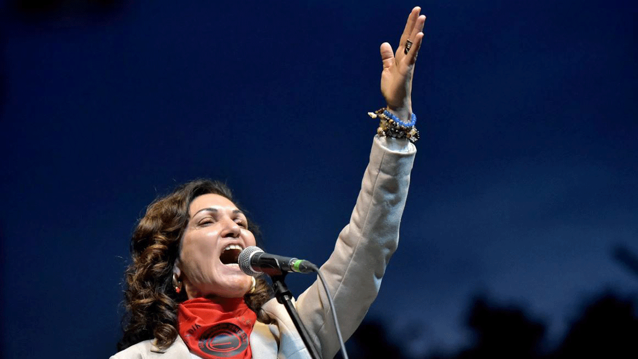 KKTC’deki başörtüsü düşmanı heykelciler iyice sapıttı: TEKNOFEST çağdışı, karşıyız!