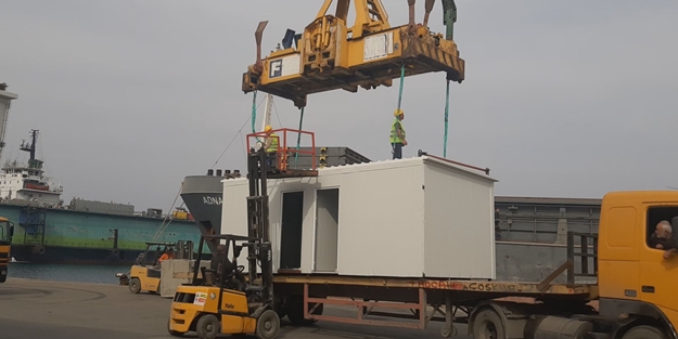 KKTC'den deprem bölgelerine 40 prefabrik ev