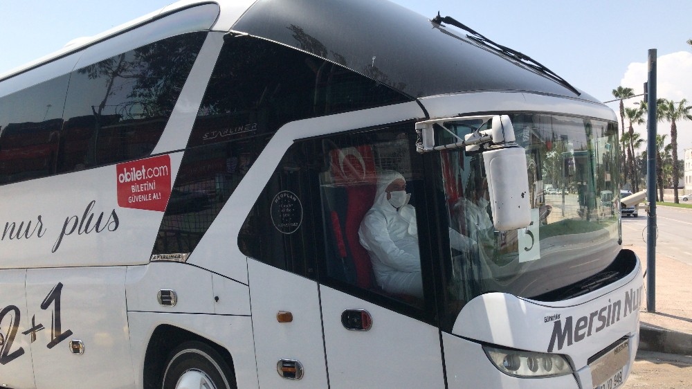 KKTC’den gelen 141 vatandaş karantinaya alınmak üzere Karaman’a gönderildi 