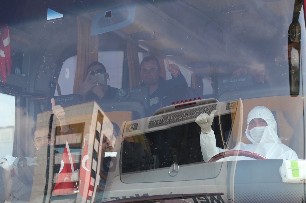 KKTC’den getirilen 143 kişi, İskenderun KYK yurtlarında karantinaya alındı 