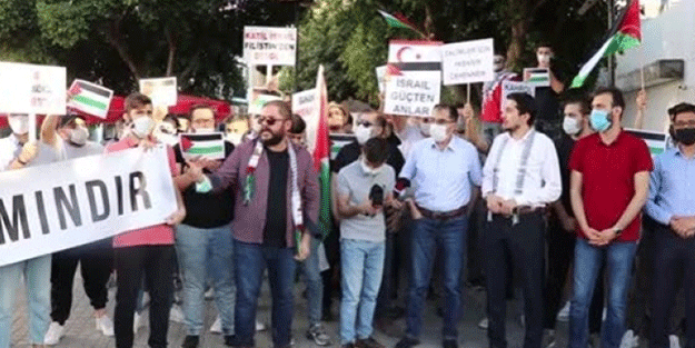 KKTC'den İsrail'e tepki yağdı! “Katil İsrail Filistin’den defol”