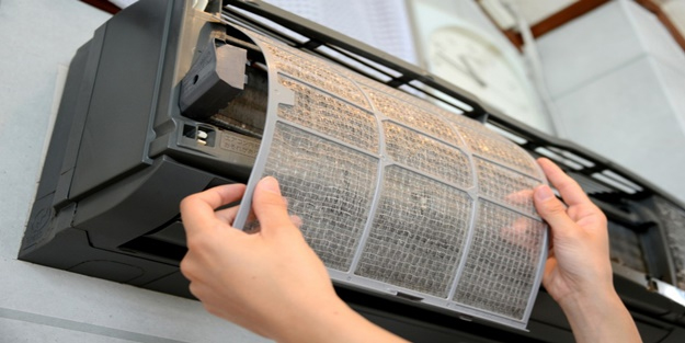 Klima ne zaman ve nasıl temizlenmelidir? Hem ucuz hem bu püf noktalarla artık zor değil! Bu detaylar az biliniyor