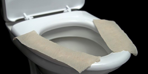 Klozete tuvalet kağıdı sererek oturuyorsanız dikkat!