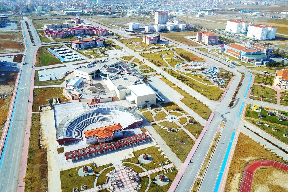 KMÜ’ye 3 bin 992 yeni öğrenci 