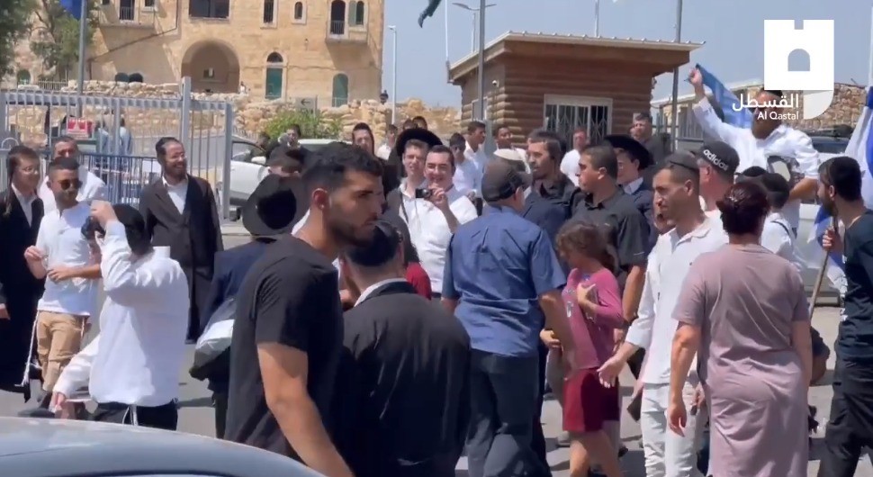 Knesset üyesi Ben Gvir’den Filistin köyüne baskın