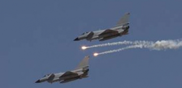 Koalisyon güçleri DAEŞ'i bombaladı