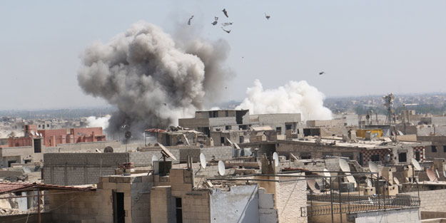 Koalisyon uçakları bombardımana başladı!