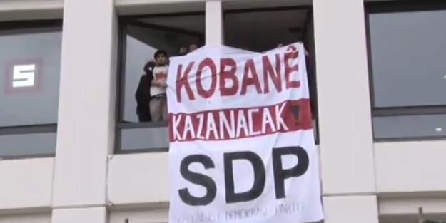 Kobani bahanesiyle El Cezire binasını bastılar!