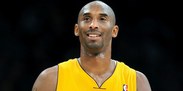 Kobe Bryant hayatını kaybetti